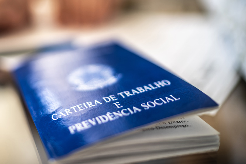 Trabalho Sem Registro: Direitos e Riscos Que Você Precisa Conhecer - Martinhago Advocacia | Advogados Especialistas em Defesa dos Seus Direitos
